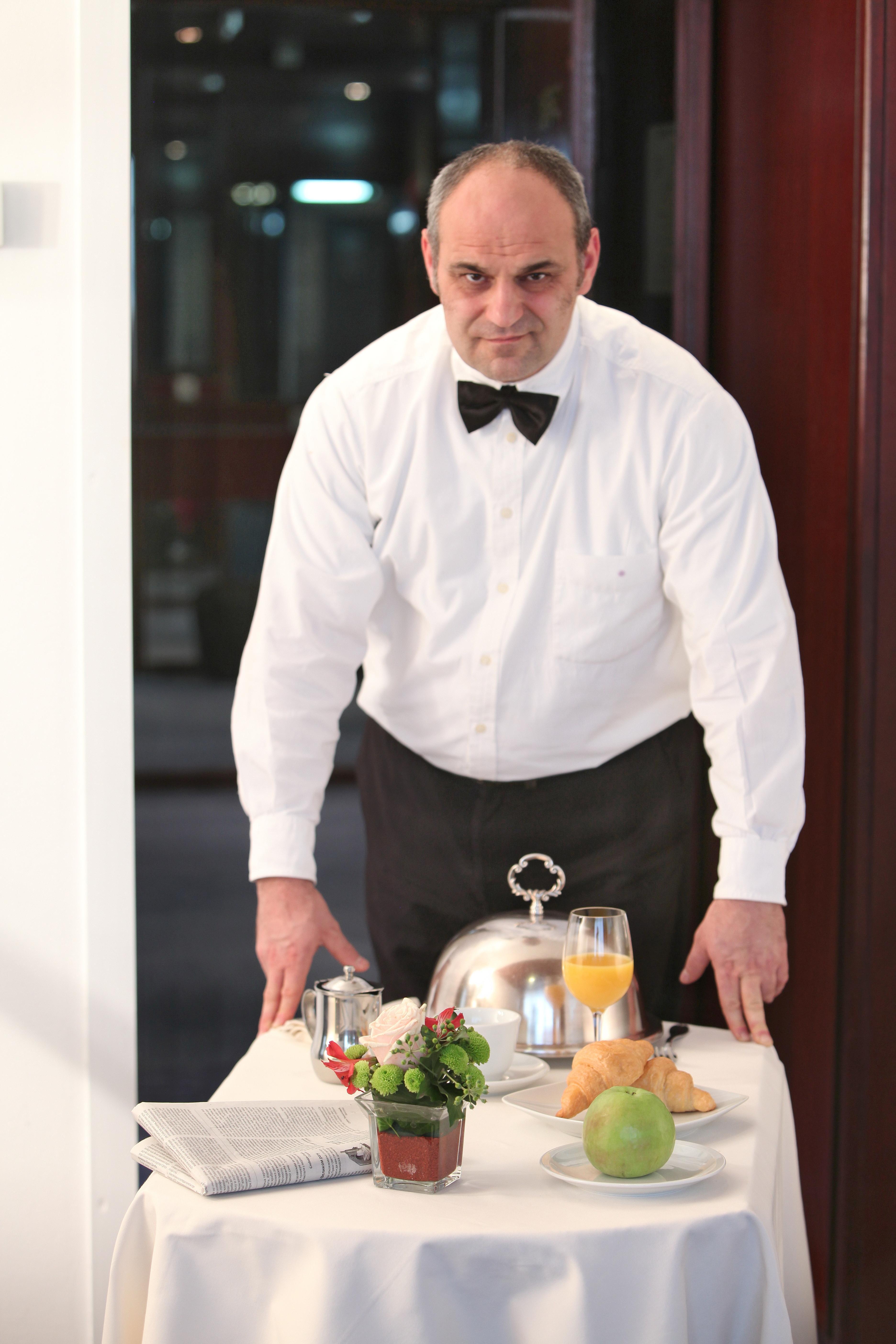Hotel Slavija Garni Belgrado Buitenkant foto